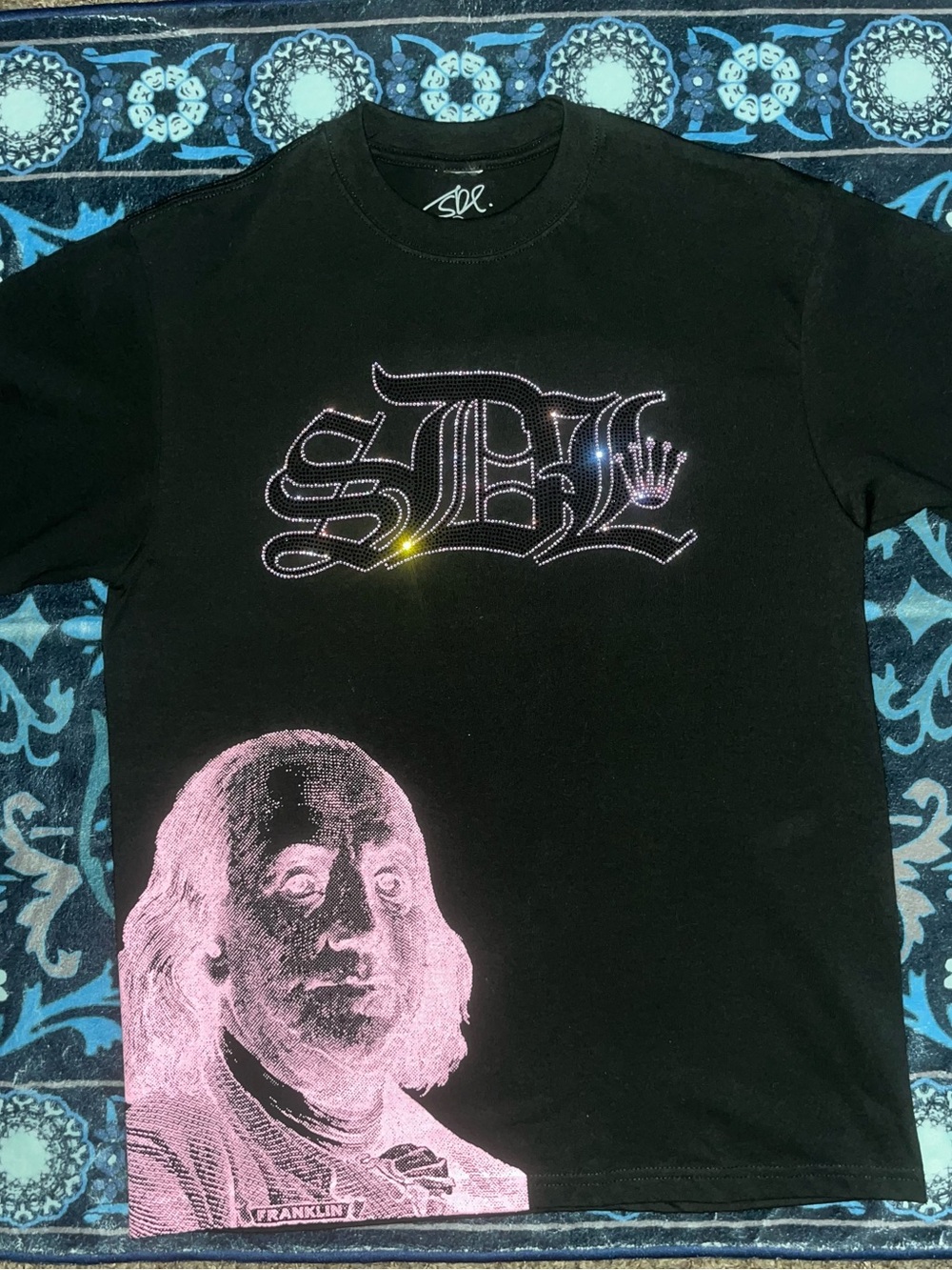 SDL Black Men's Graphic Tee with Pink Print